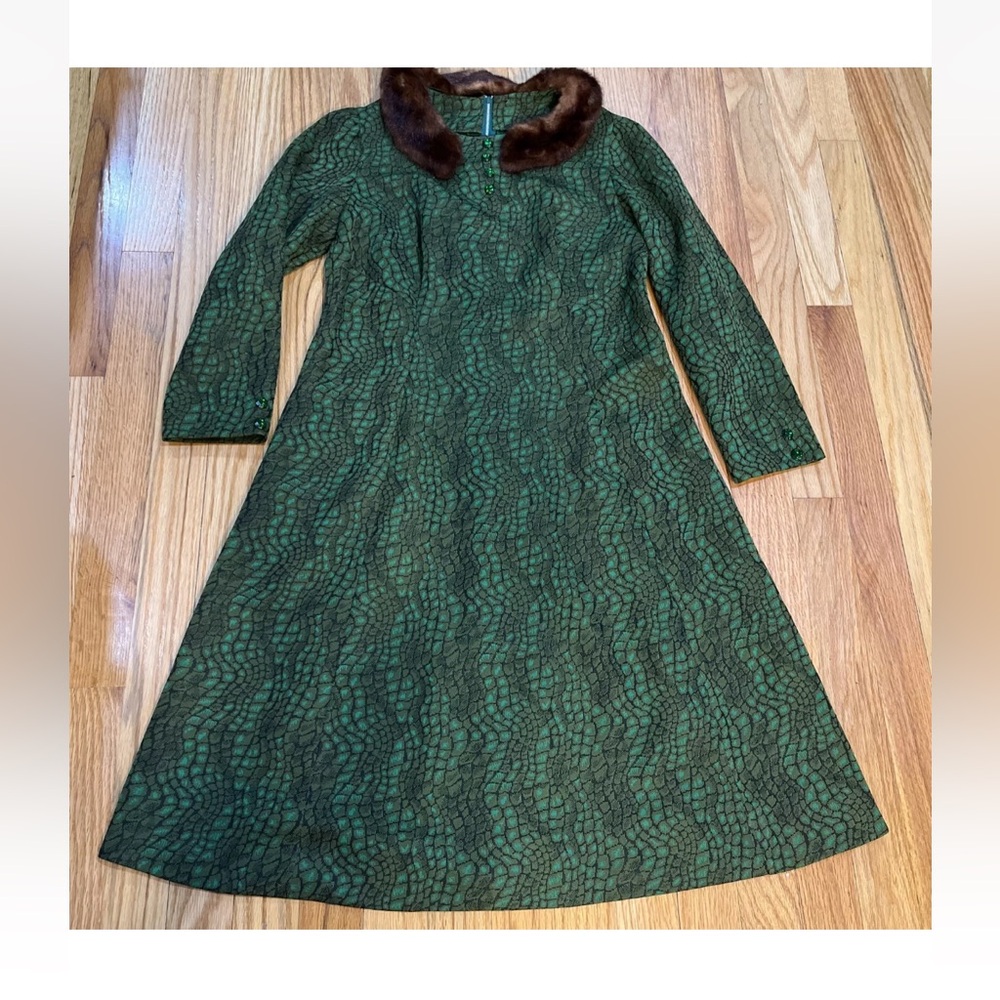 Vintage Green Lizard Print Dress With Mink Collar Size Small